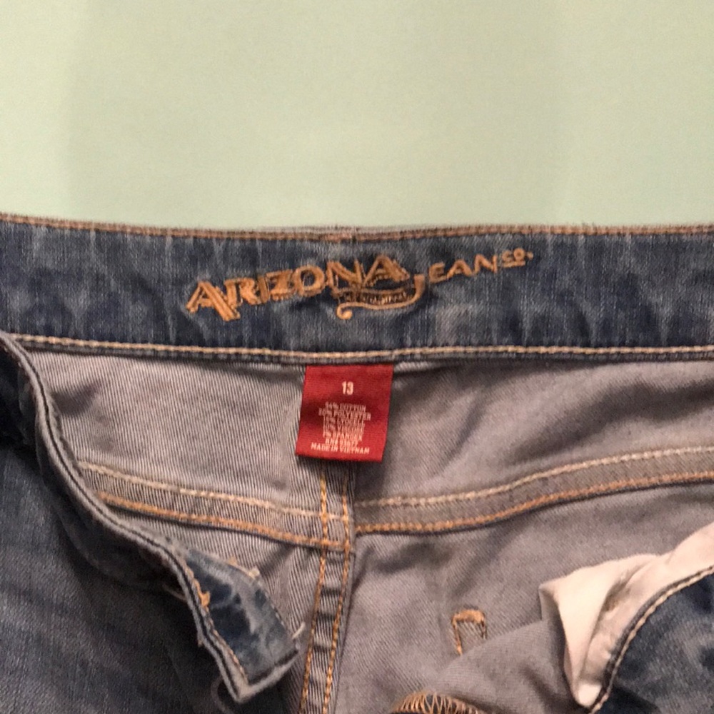 Arizona distressed ankle jeggings
